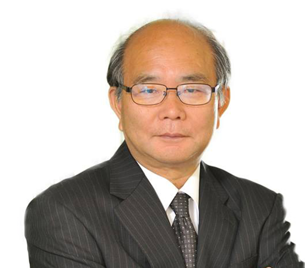 統合研究所機構長 三木 義一