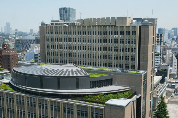 青山学院大学大学院国際マネジメント研究科の校舎建物
