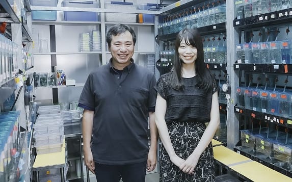 平田 普三教授 × 安西 美玖