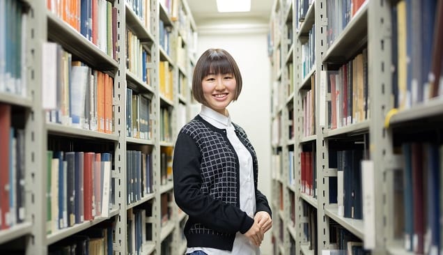 高野 椰