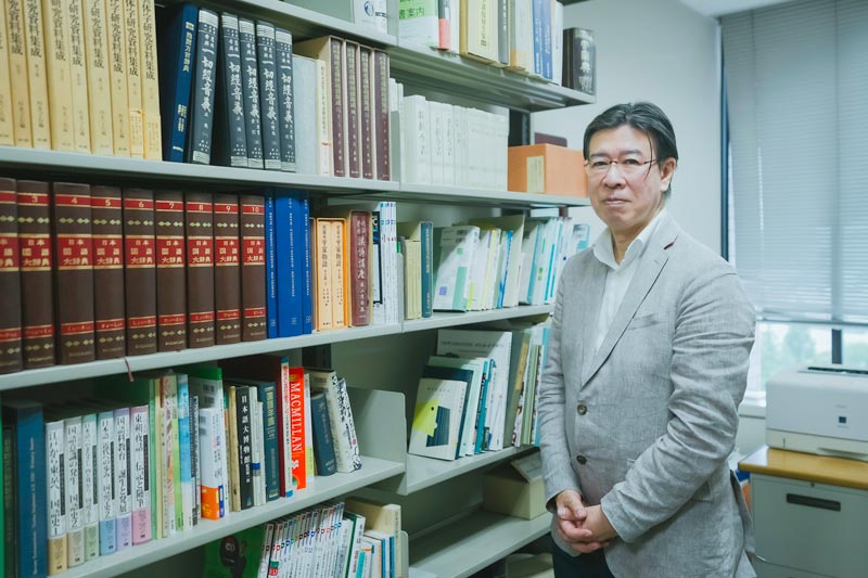 近藤 泰弘 名誉教授
