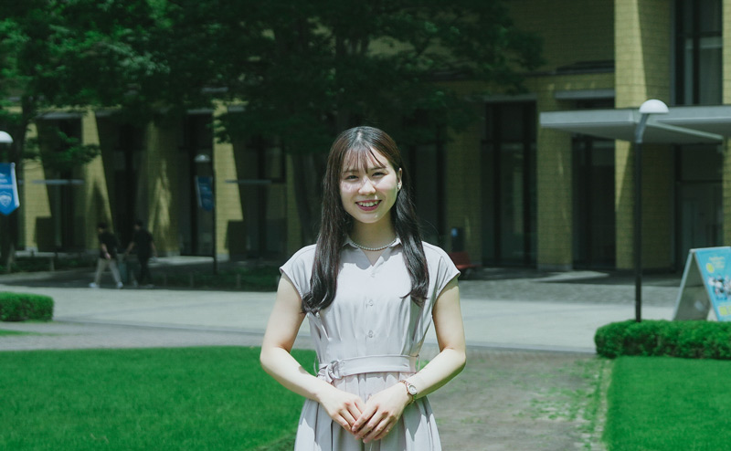 秋葉 於里音