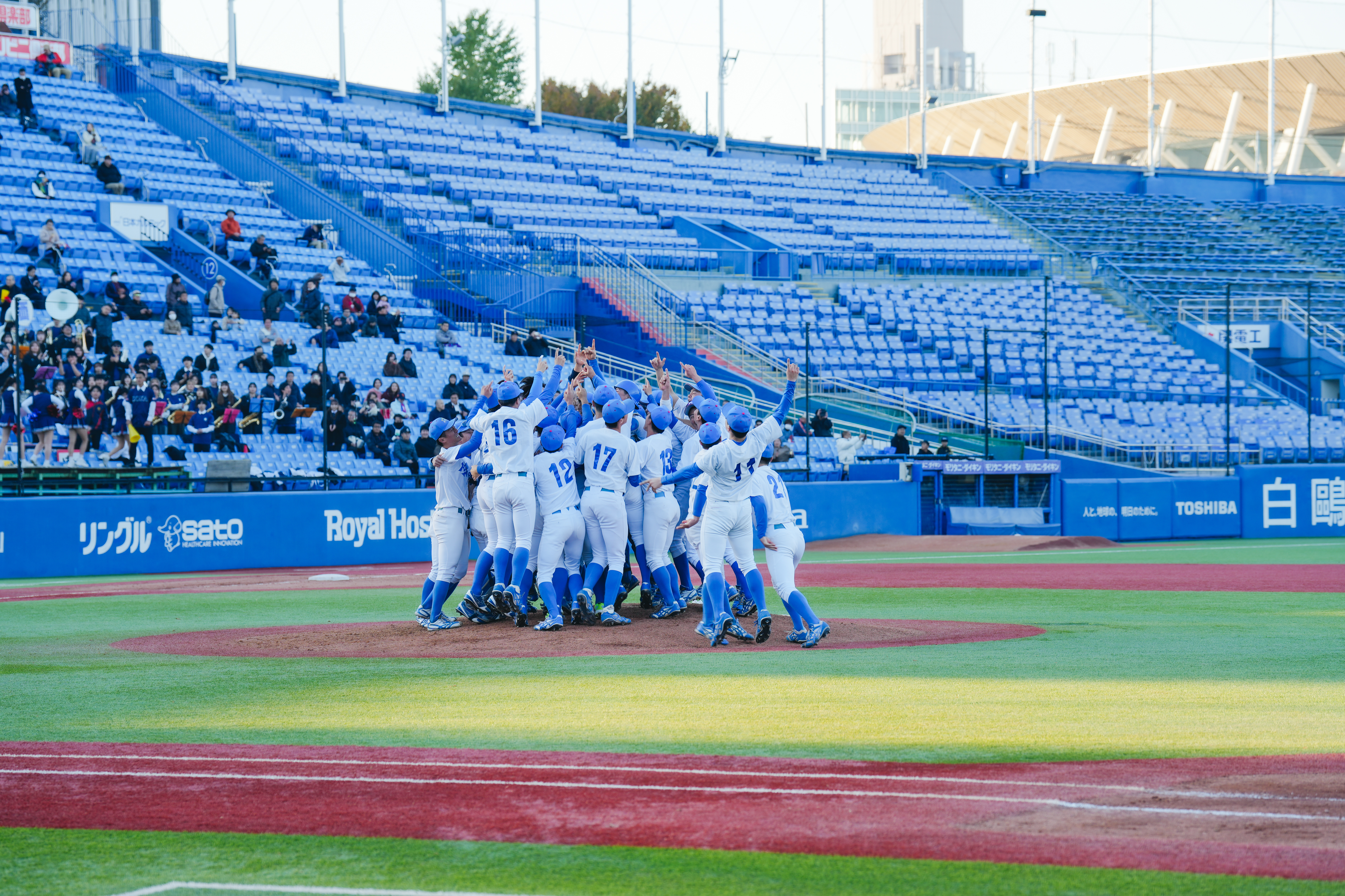 レア 日本体育大学 日体大 野球部 グラウンドコート グラコン